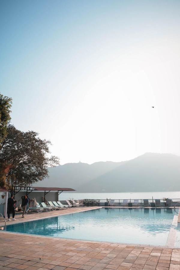 Waterfront Resort By Kgh Group Pokhara Bagian luar foto