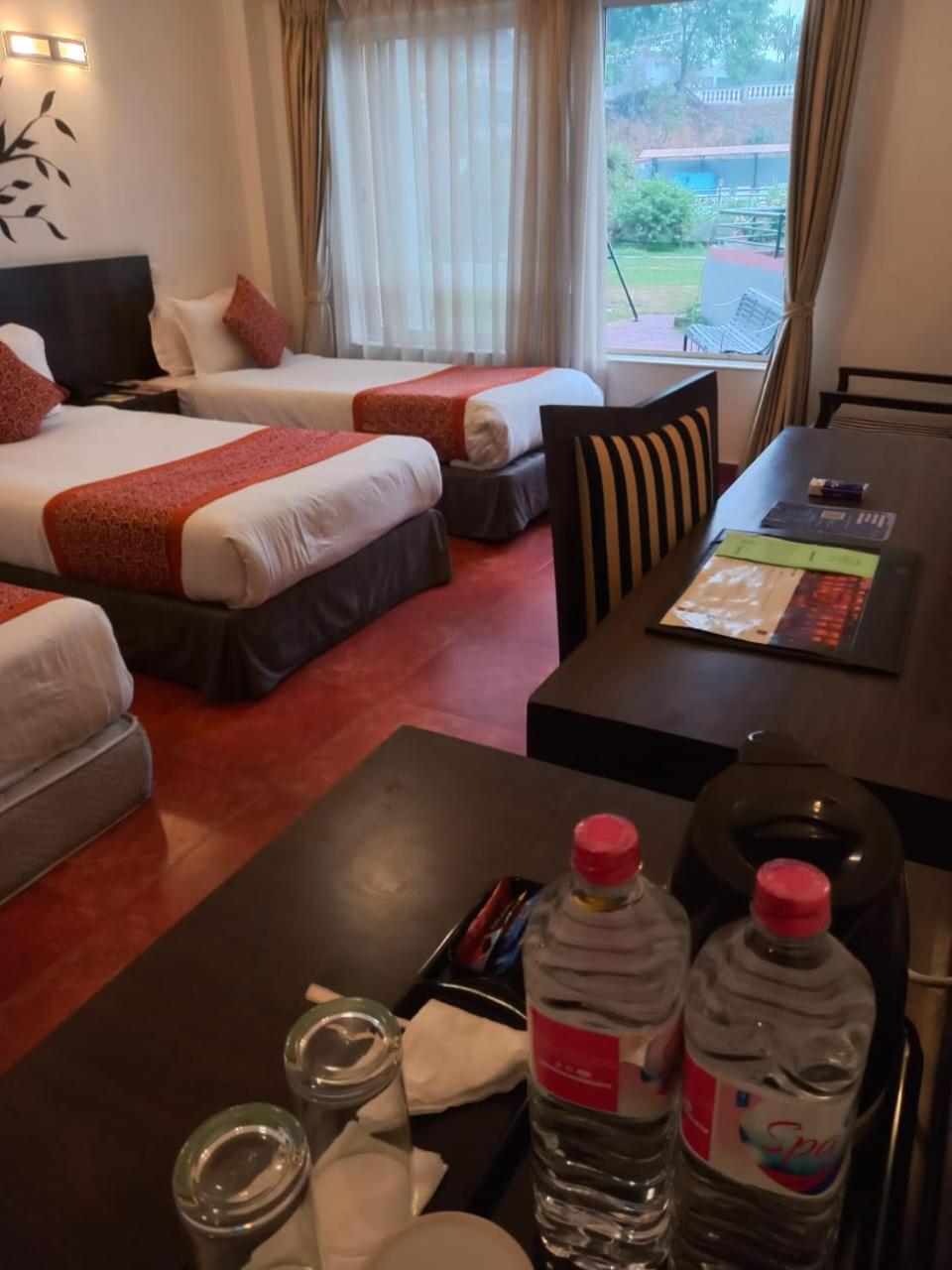 Waterfront Resort By Kgh Group Pokhara Bagian luar foto