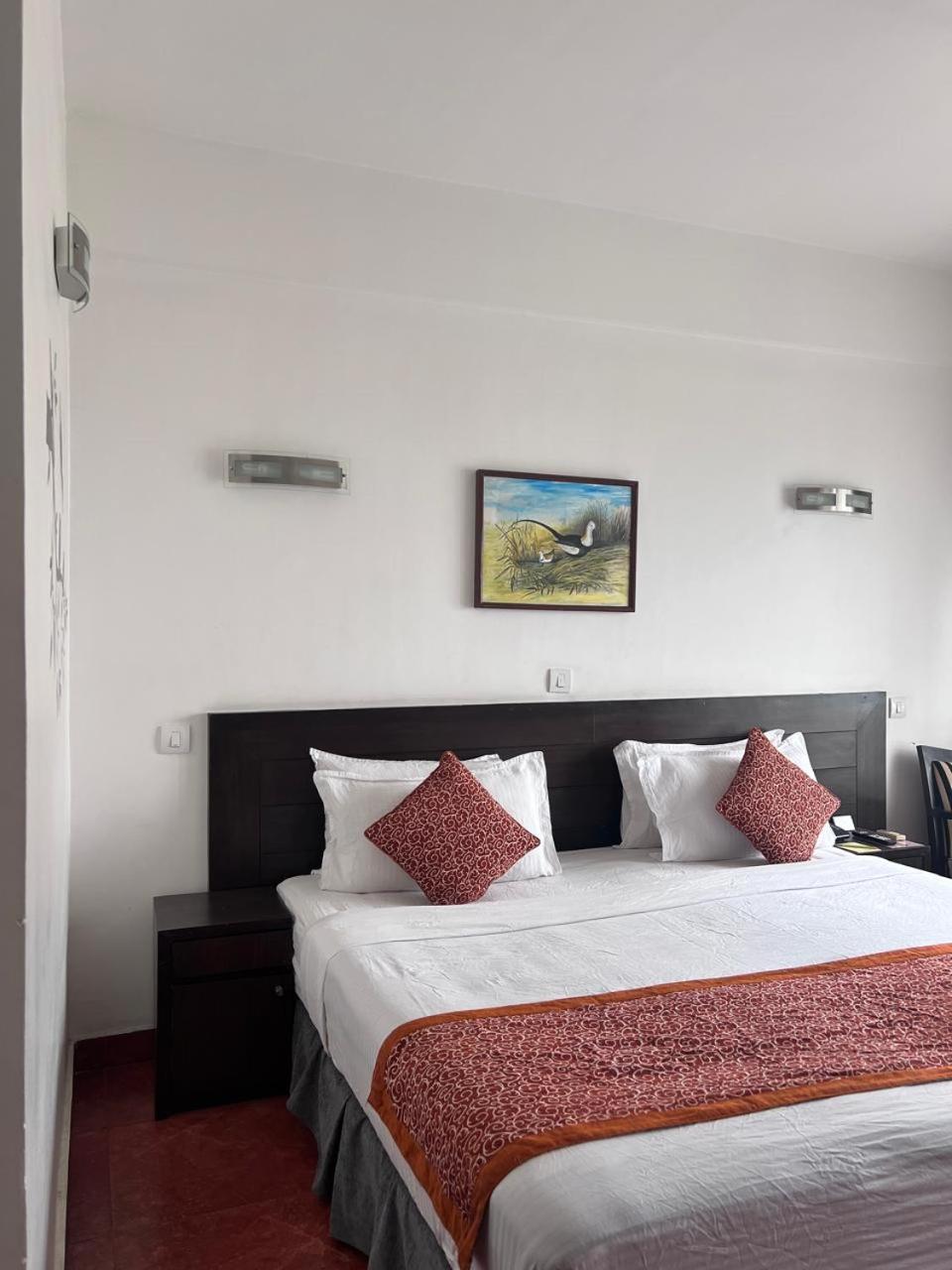 Waterfront Resort By Kgh Group Pokhara Bagian luar foto