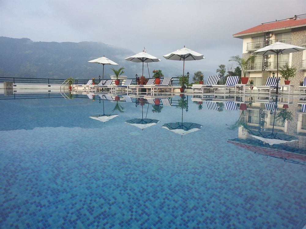 Waterfront Resort By Kgh Group Pokhara Bagian luar foto