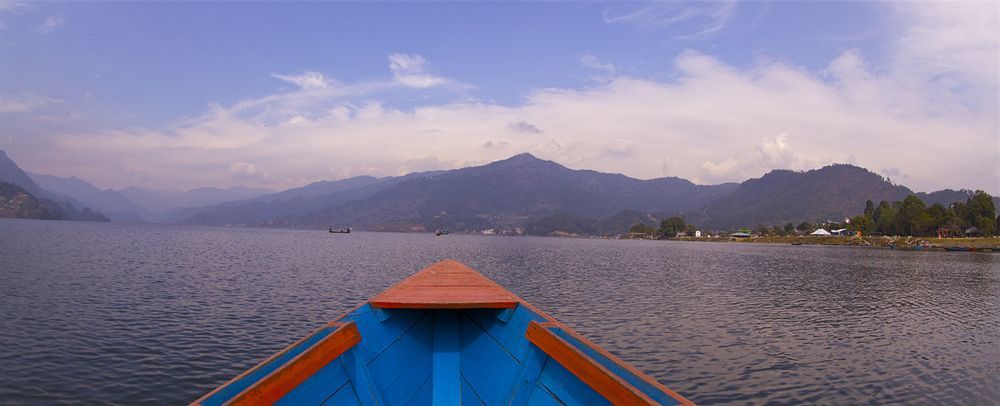 Waterfront Resort By Kgh Group Pokhara Bagian luar foto